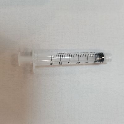 Luer Lock Syringes Concentric Sterilized By EO สามส่วน 3 ml สําหรับการฉีด